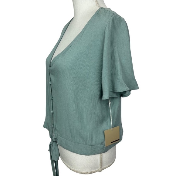 NWT ACTIVE USA Women’s Pullover Button/Tie Top Sz Large Green V-neck - Picture 4 of 12